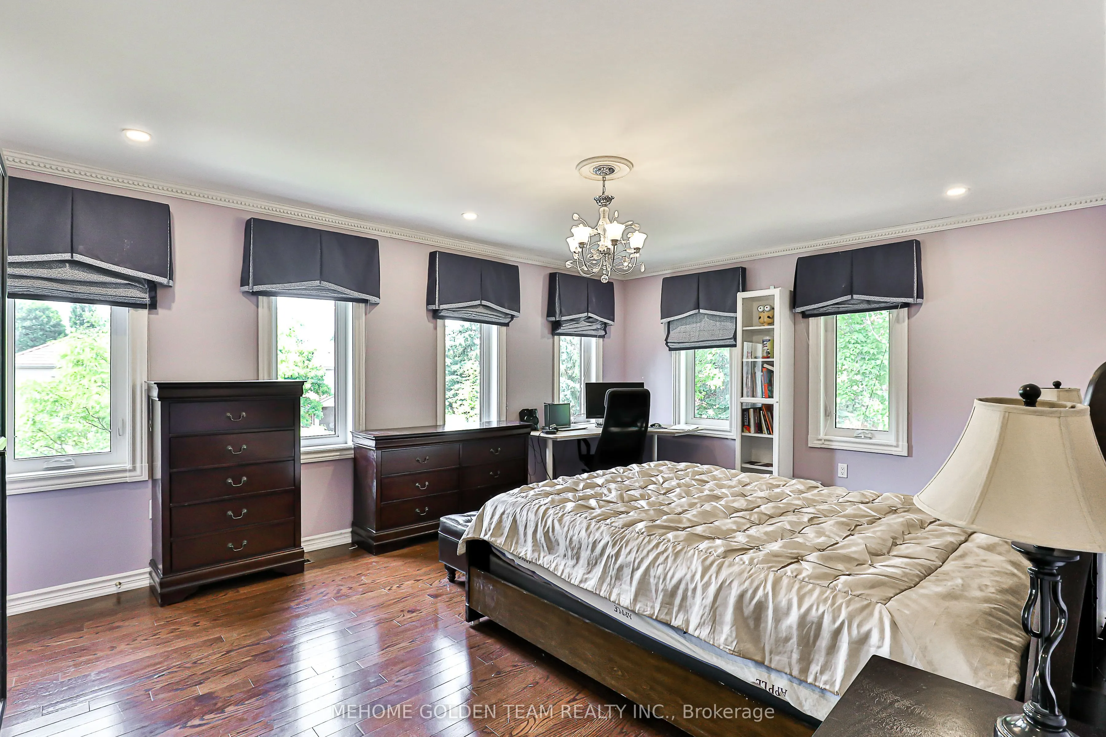 36 Glenarden Crescent