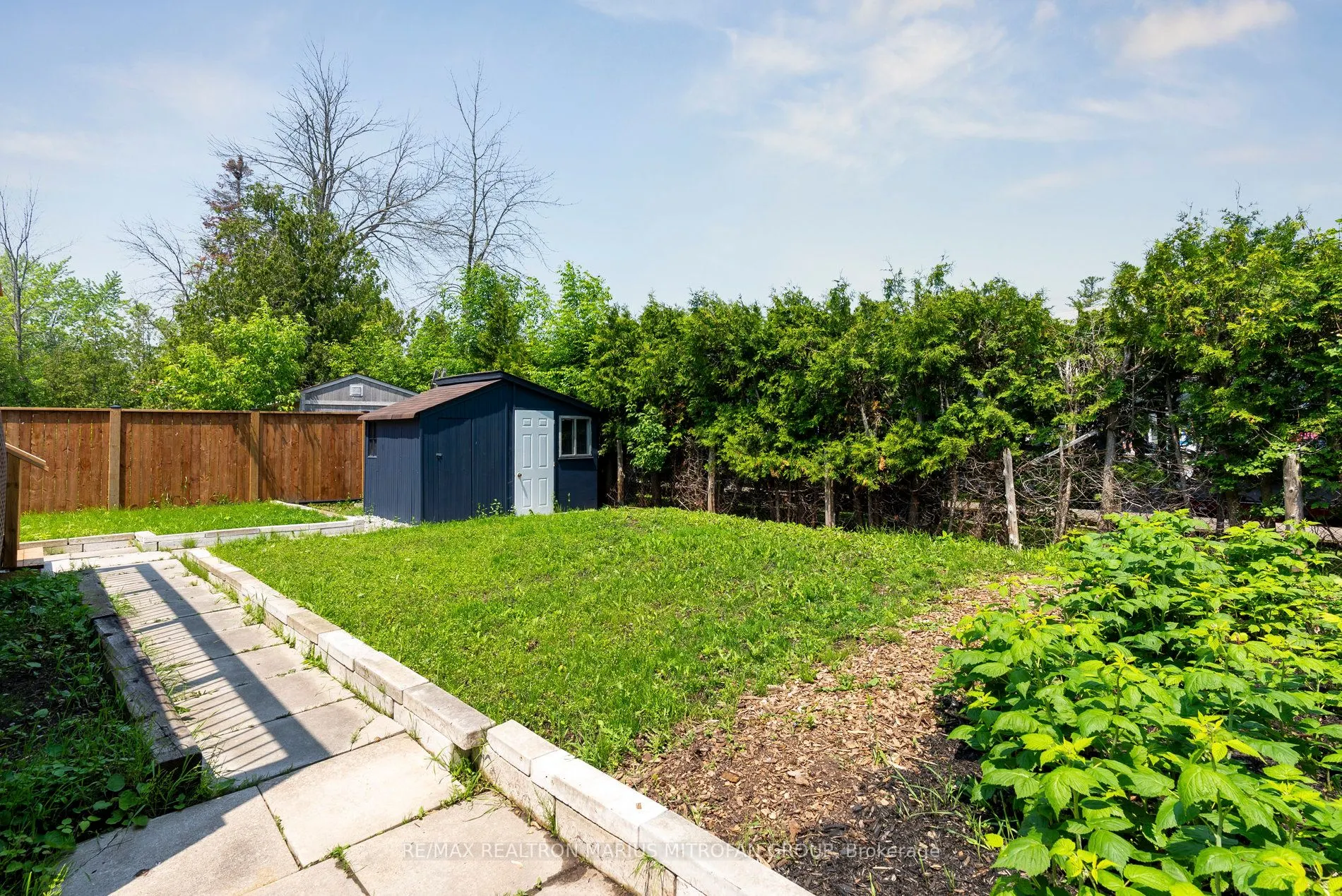 1118 Stoney Point Road