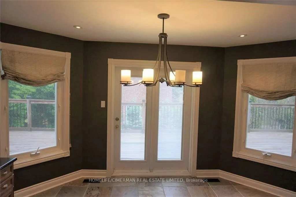 42 Lensmith Drive, #UPPER