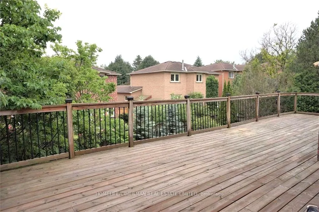 42 Lensmith Drive, #UPPER