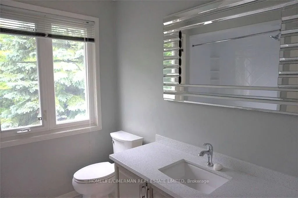 42 Lensmith Drive, #UPPER