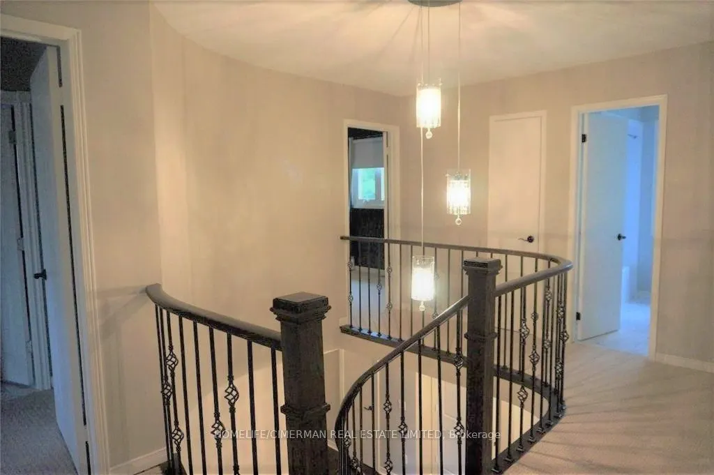42 Lensmith Drive, #UPPER
