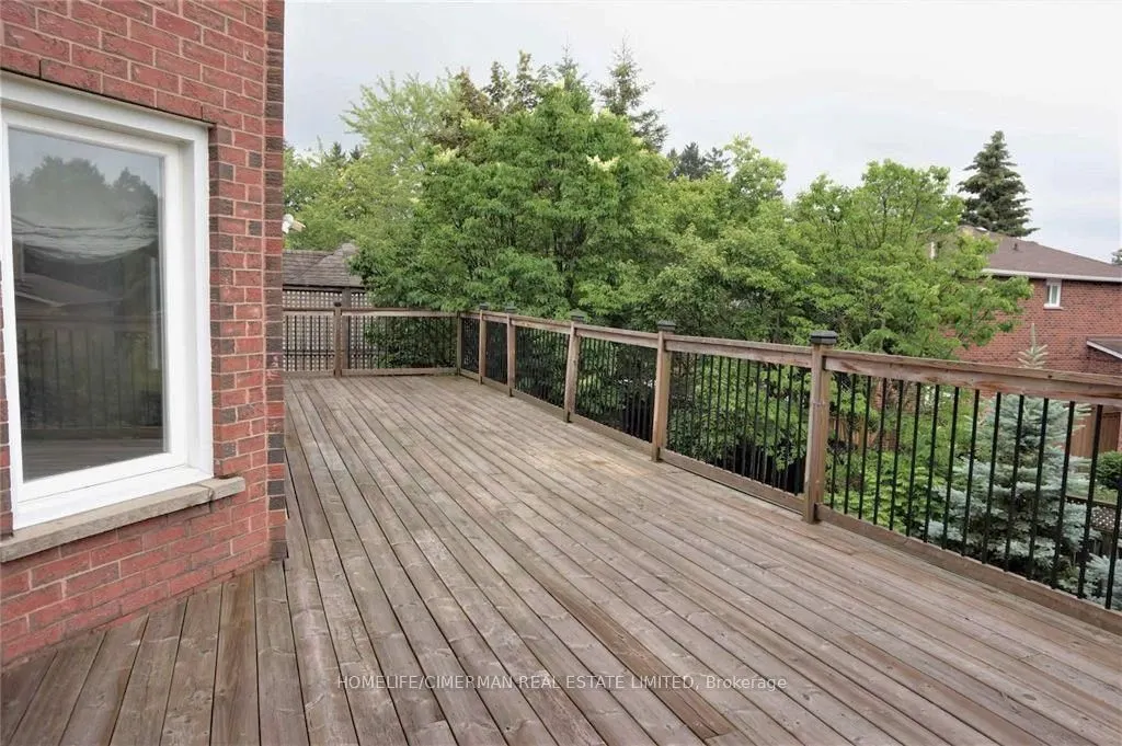 42 Lensmith Drive, #UPPER
