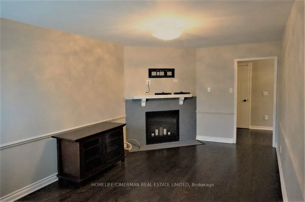 42 Lensmith Drive, #UPPER