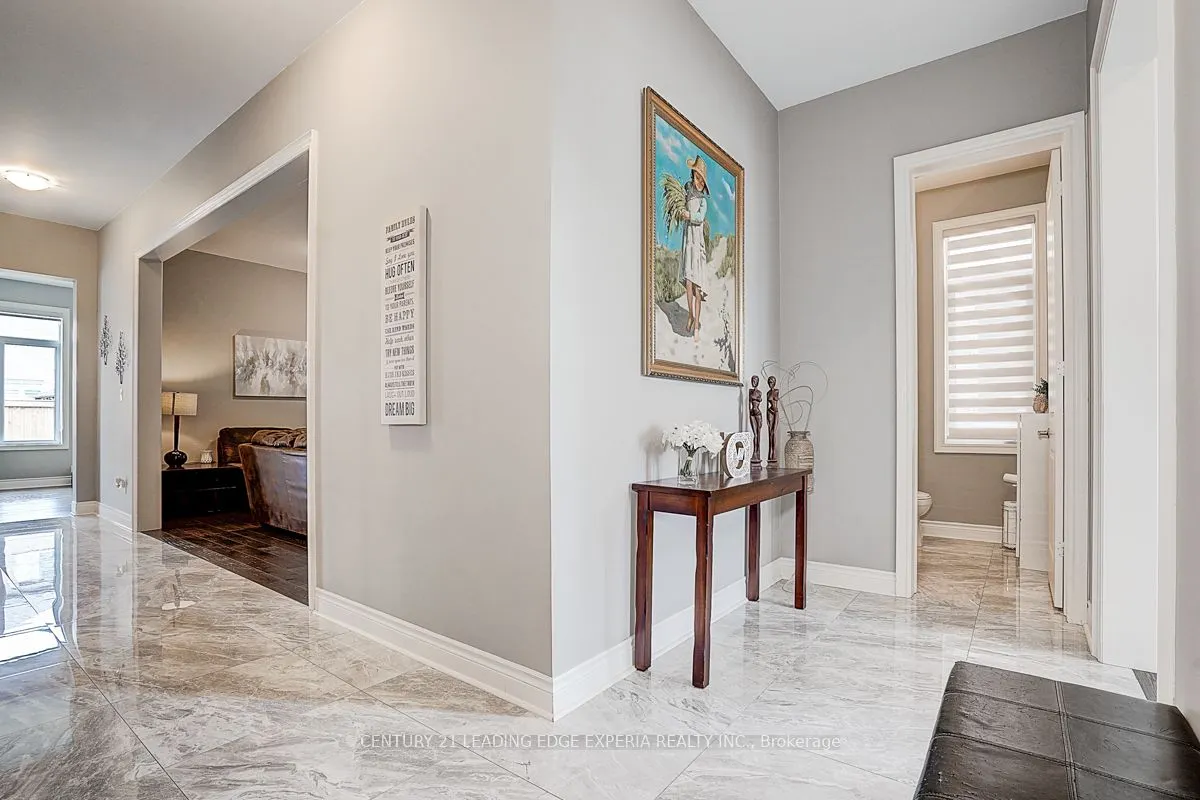 290 Inverness Way