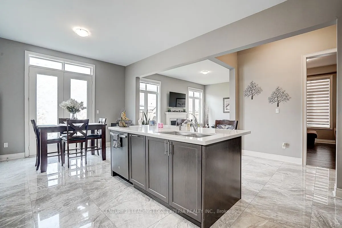290 Inverness Way
