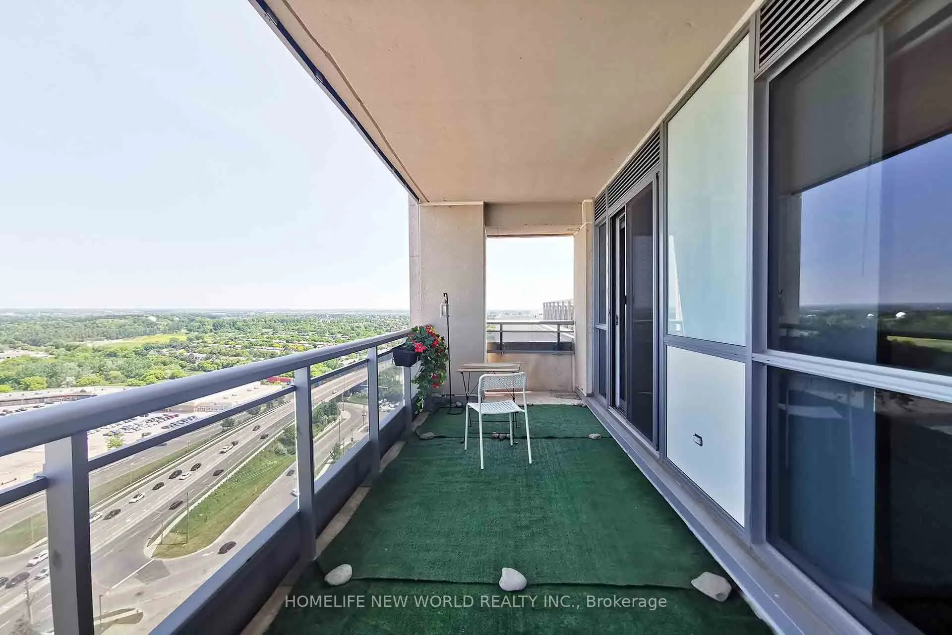 9201 Yonge Street, #2301