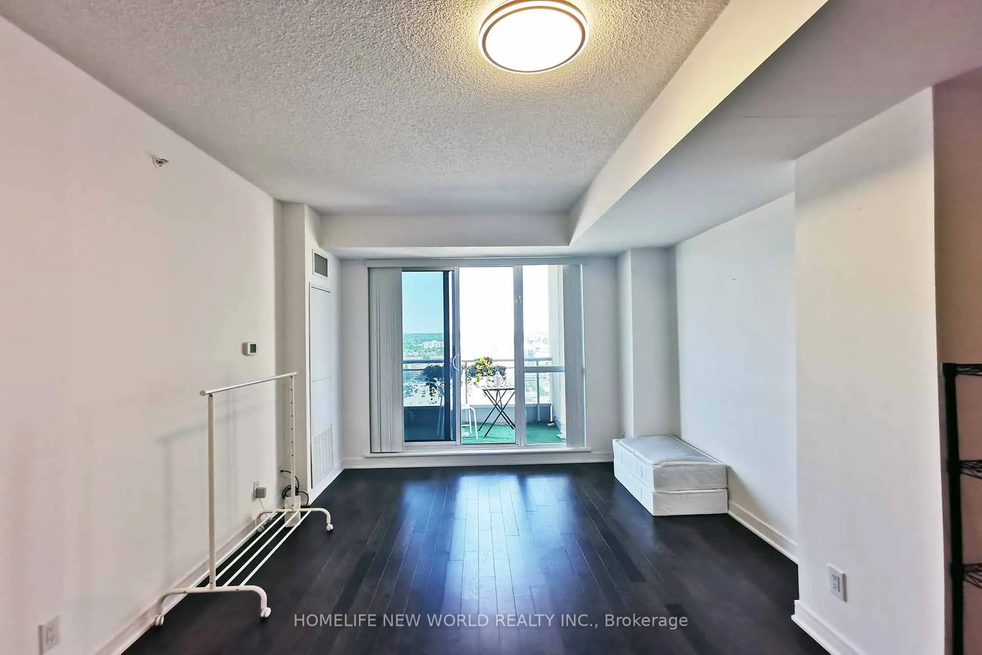 9201 Yonge Street, #2301