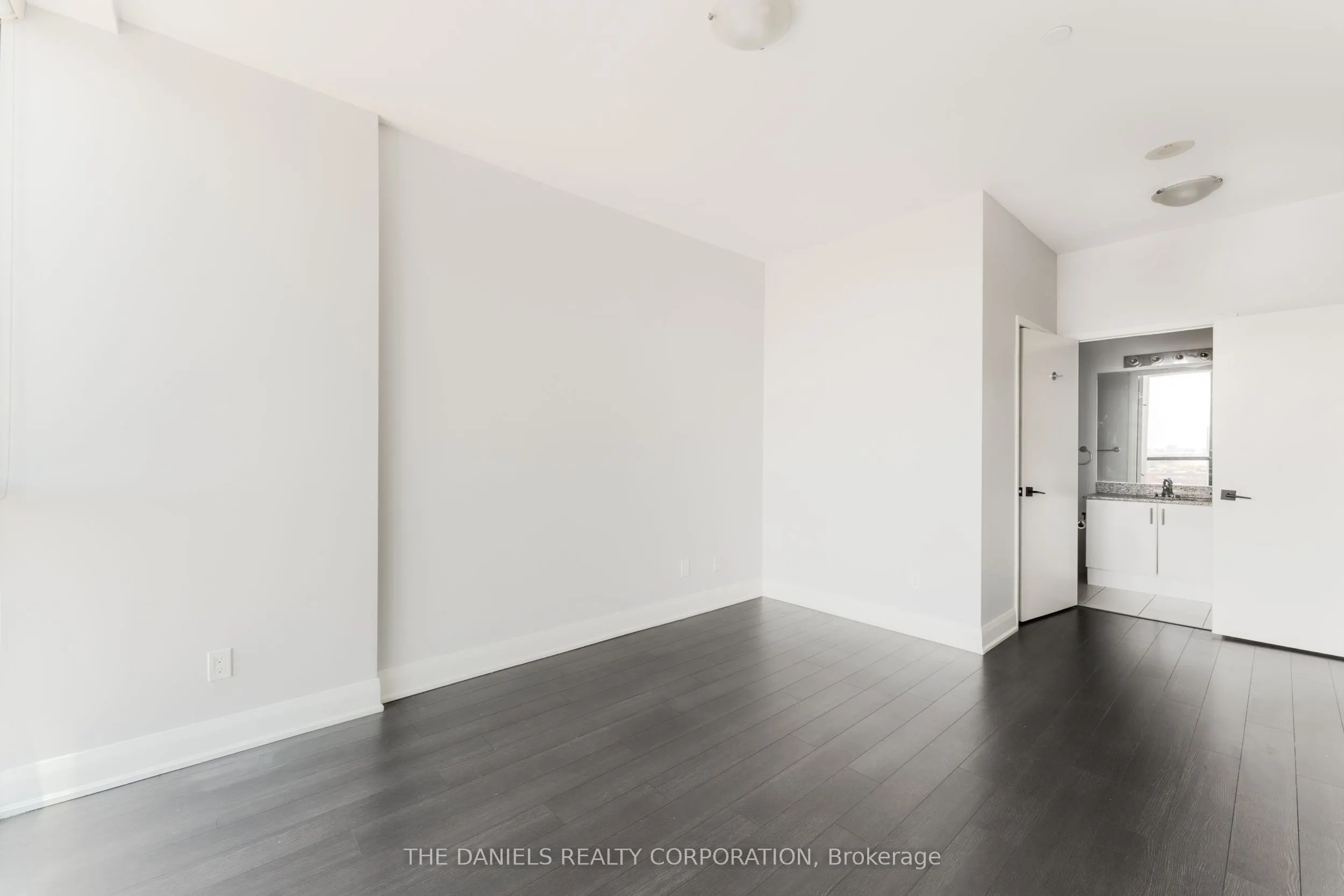 2900 Highway 7, #502