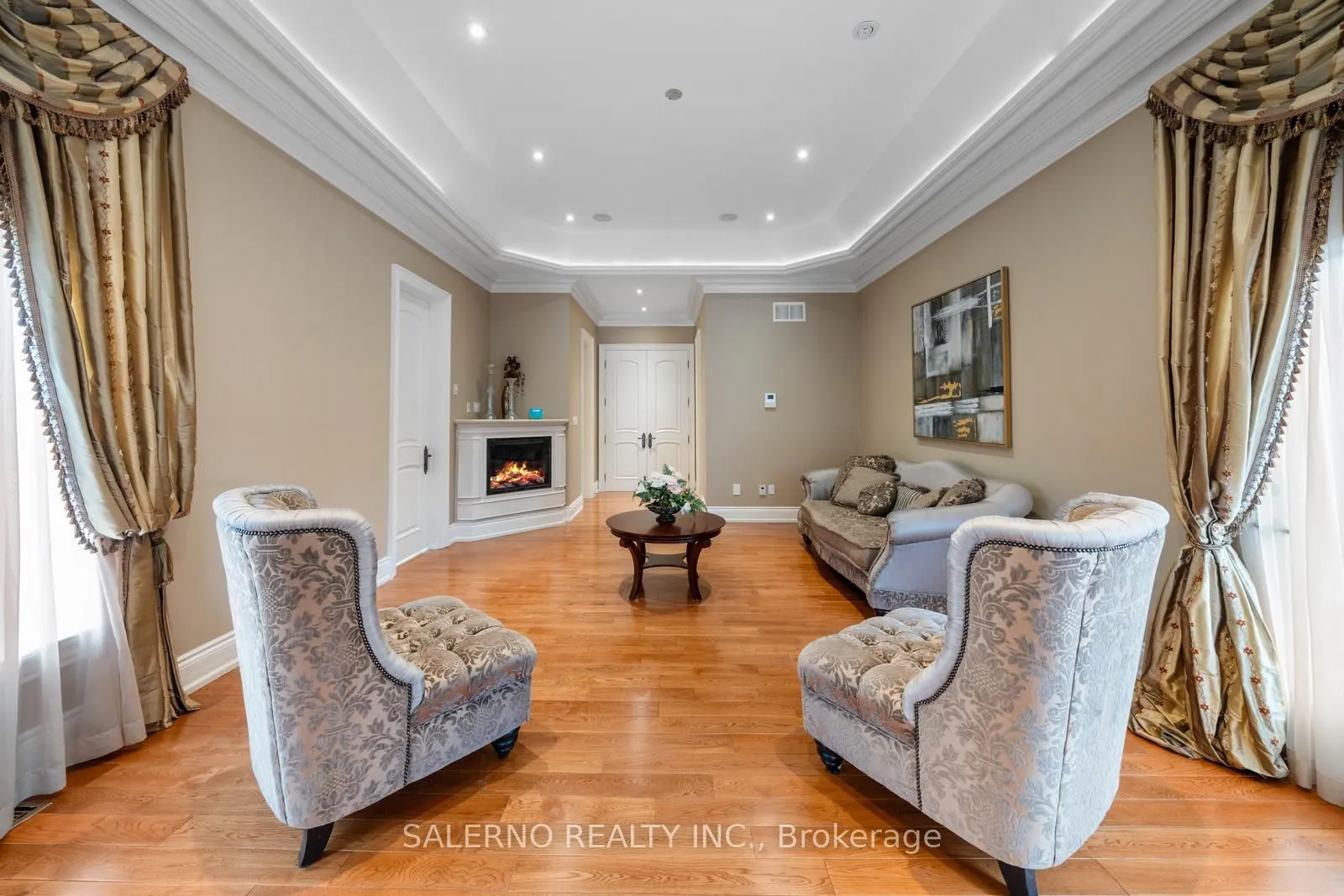 22 Riverstone Court