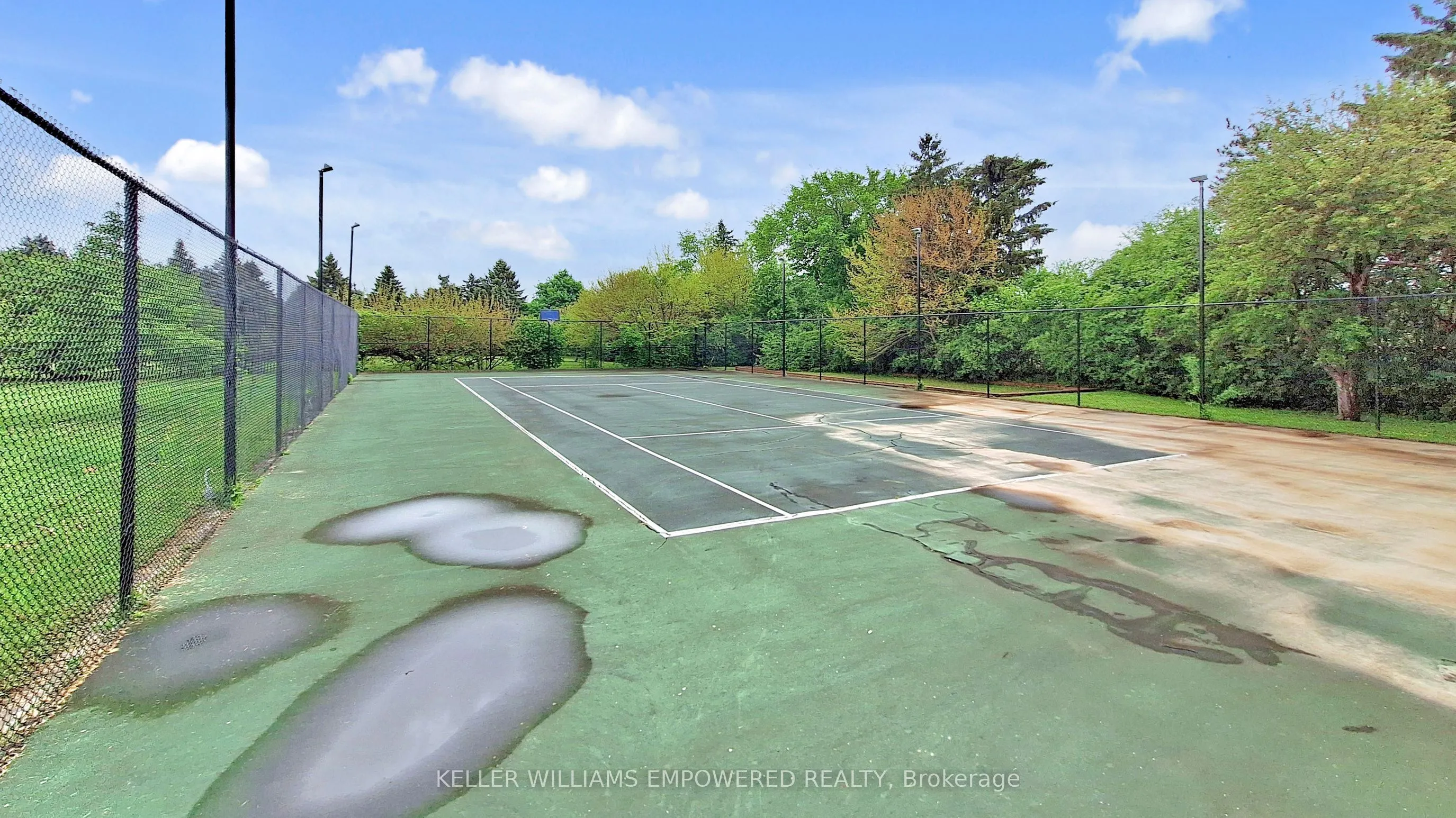 25 Quail Run Boulevard
