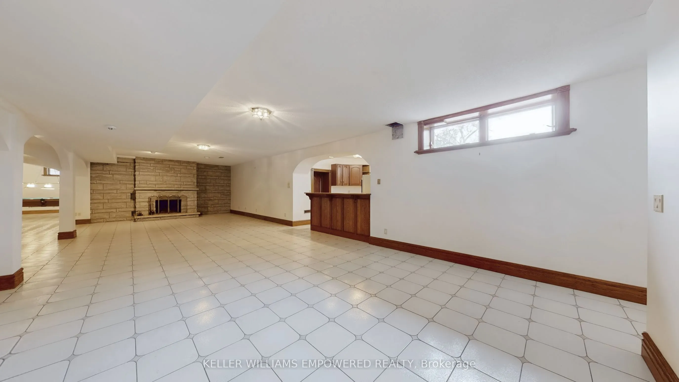 25 Quail Run Boulevard