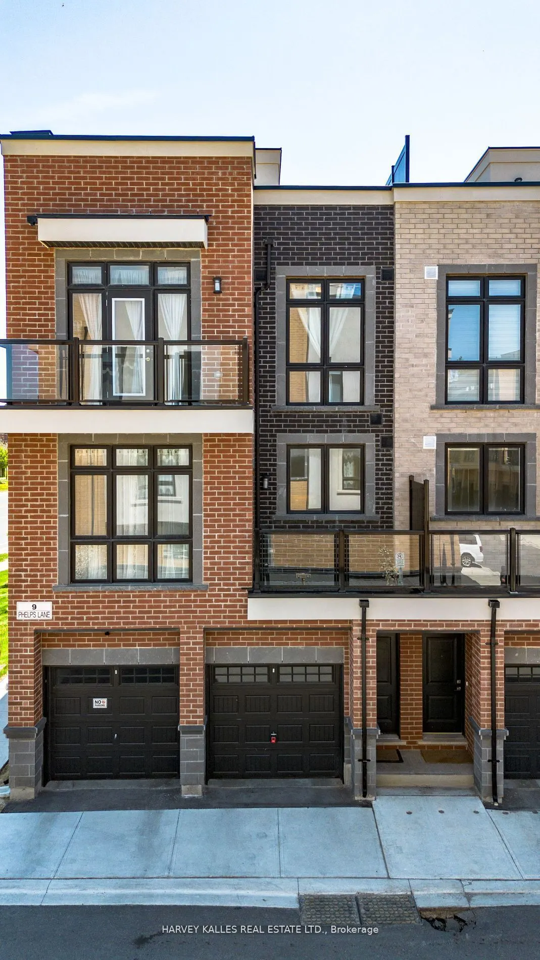 9 Phelps Lane, #270
