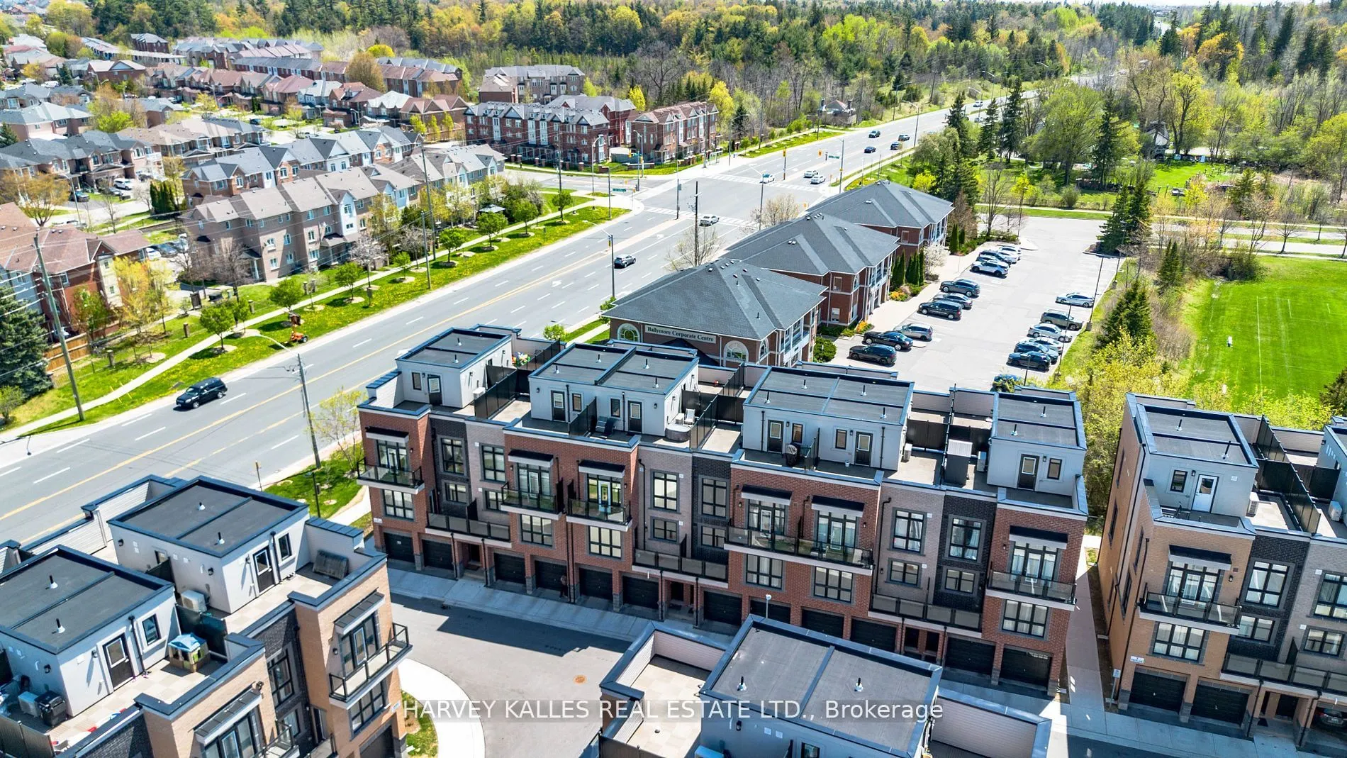 9 Phelps Lane, #270