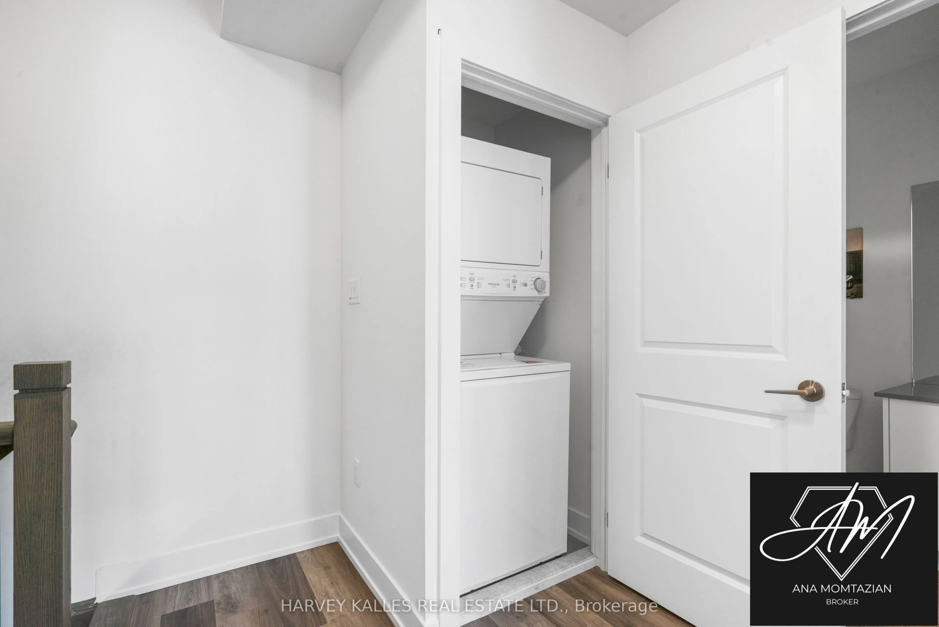 9 Phelps Lane, #270