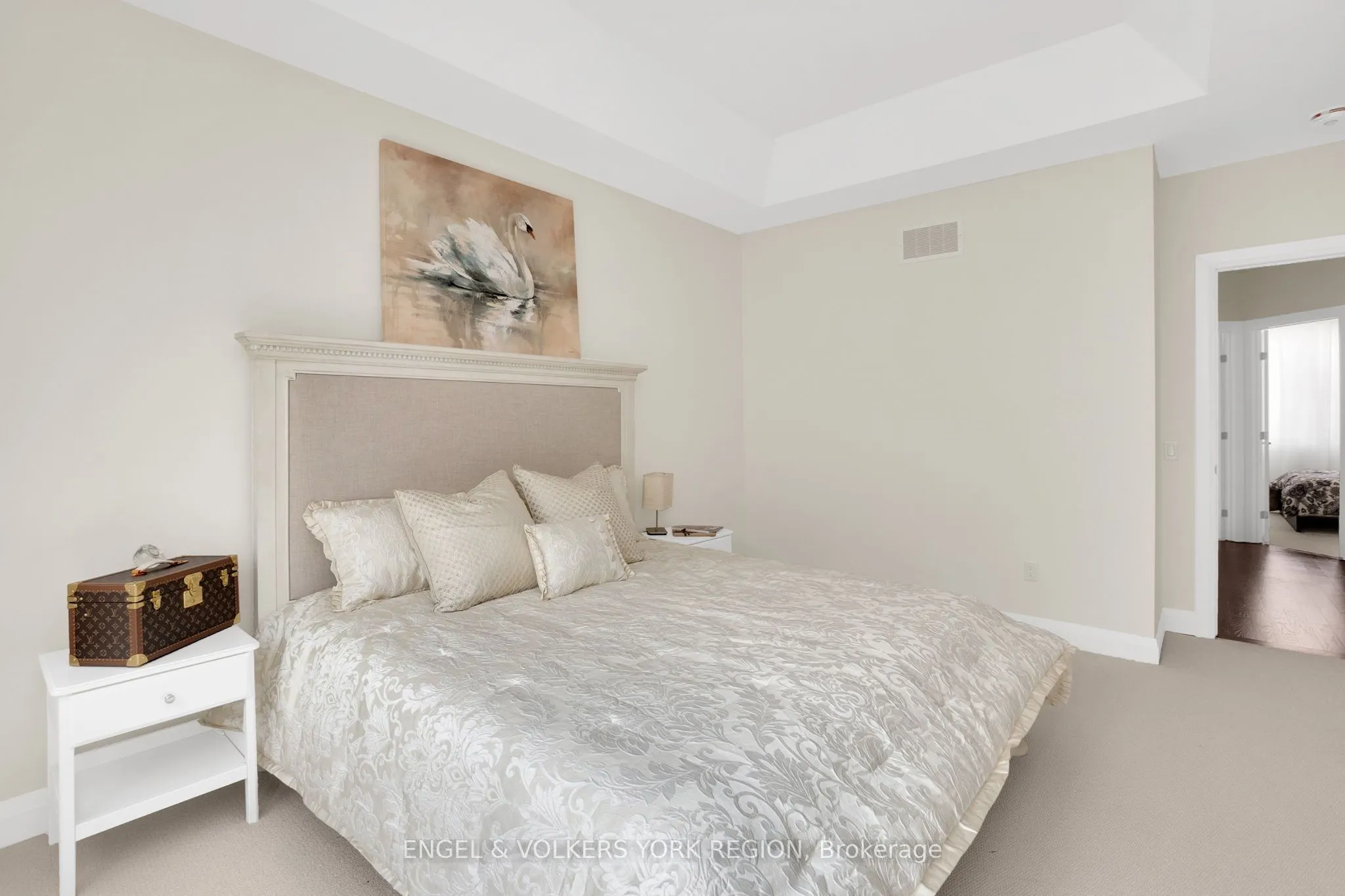 29 Nardini Ln
