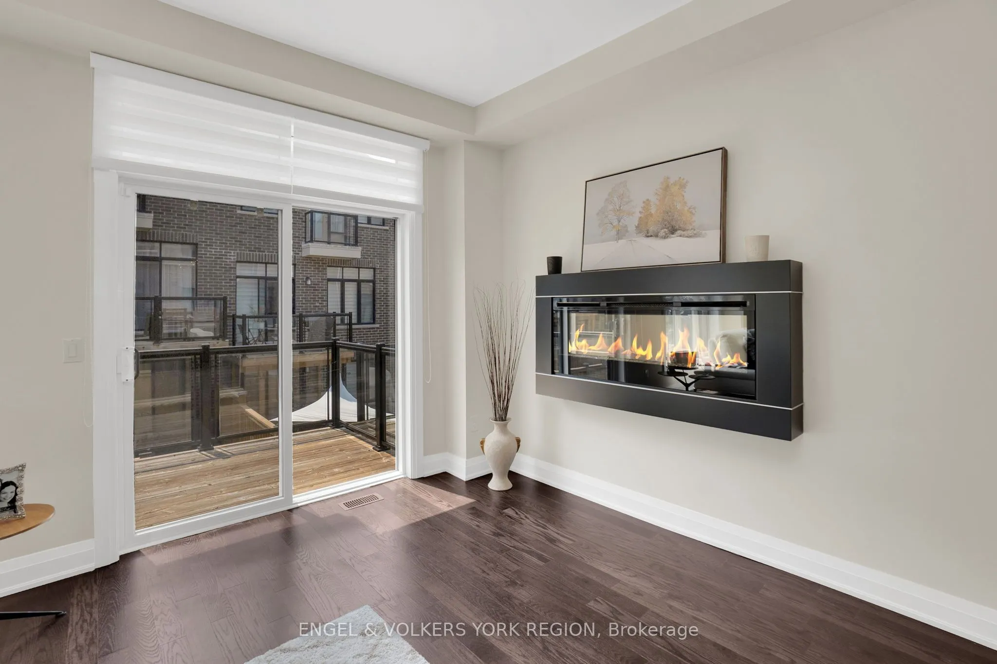 29 Nardini Ln