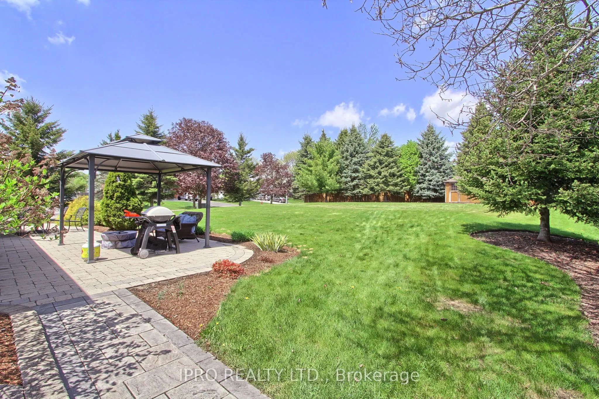 2706 Shering Crescent