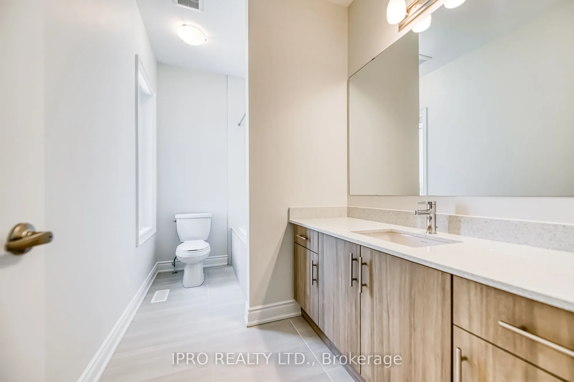160 Winthrop Crescent