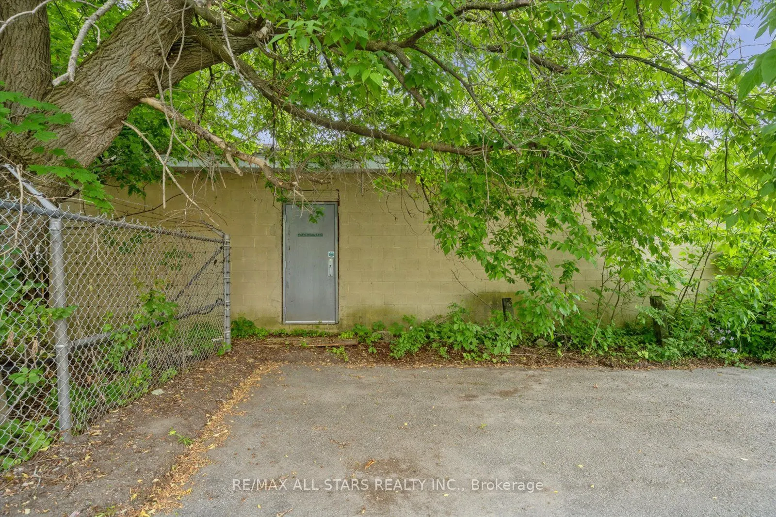 435 Mara Road