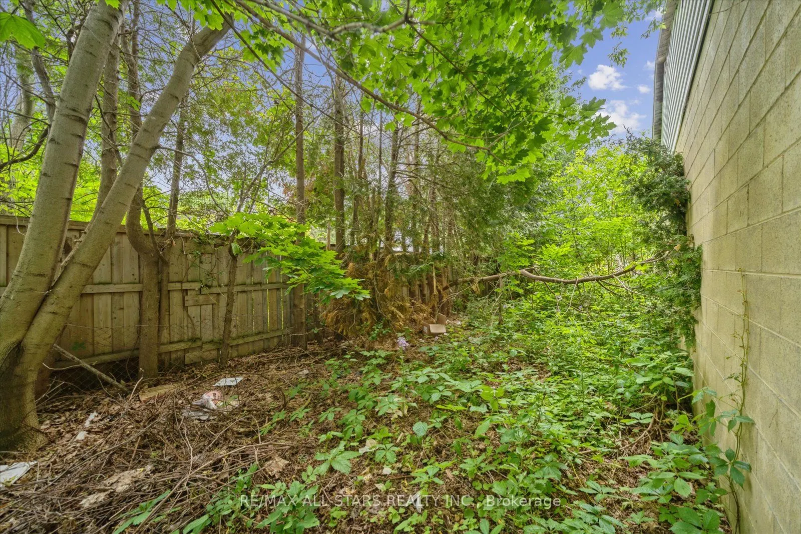 435 Mara Road