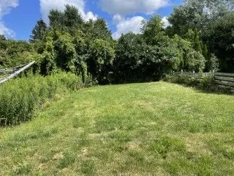 142 Kingslynn Drive