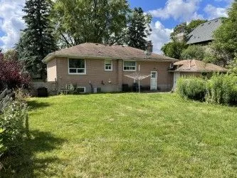 142 Kingslynn Drive