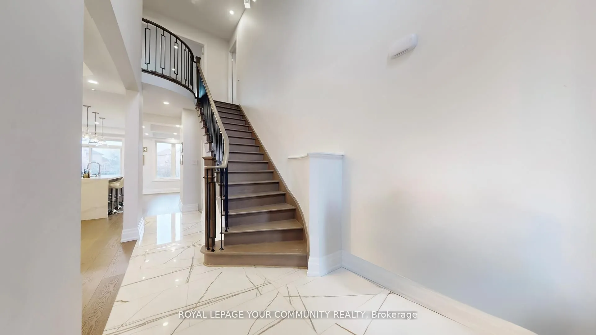 100 Grand Oak Drive