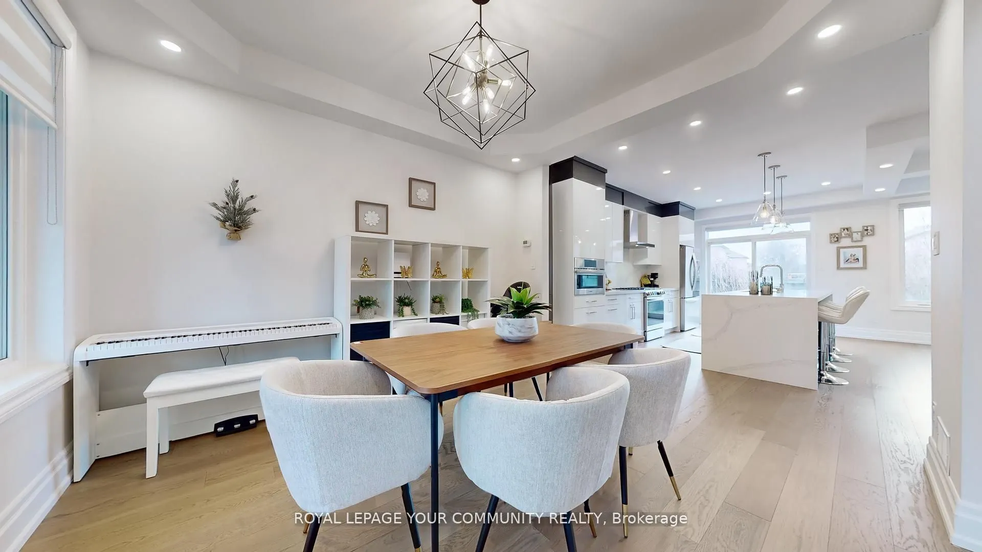 100 Grand Oak Drive