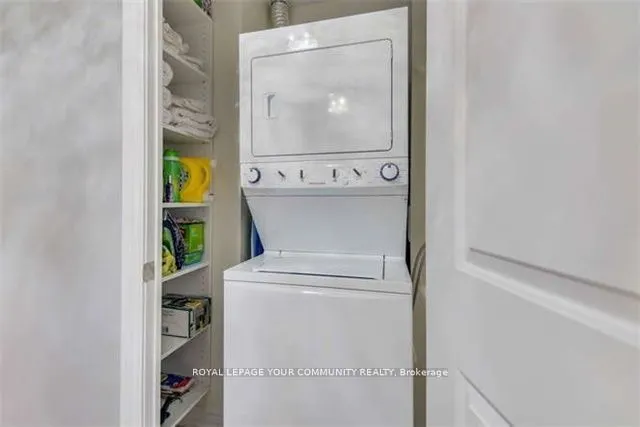 9255 Jane Street, #914