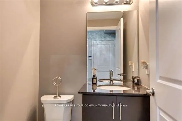 9255 Jane Street, #914