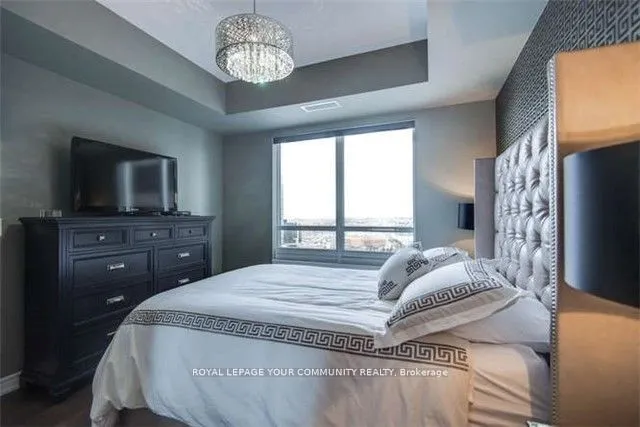 9255 Jane Street, #914