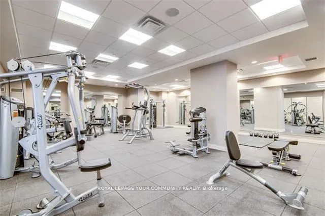 9255 Jane Street, #914