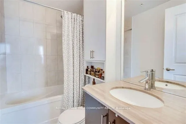 9255 Jane Street, #914