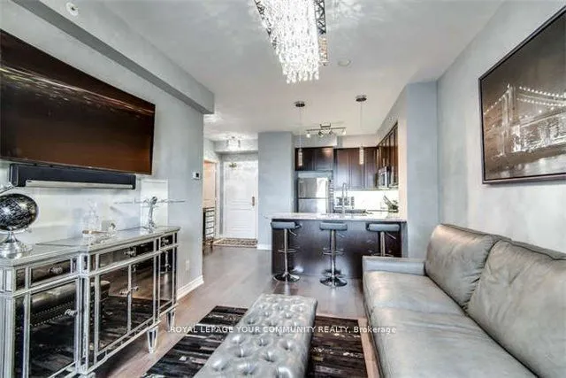 9255 Jane Street, #914