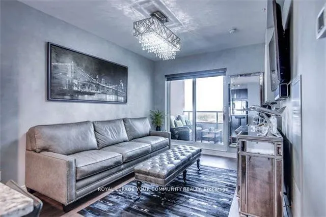 9255 Jane Street, #914