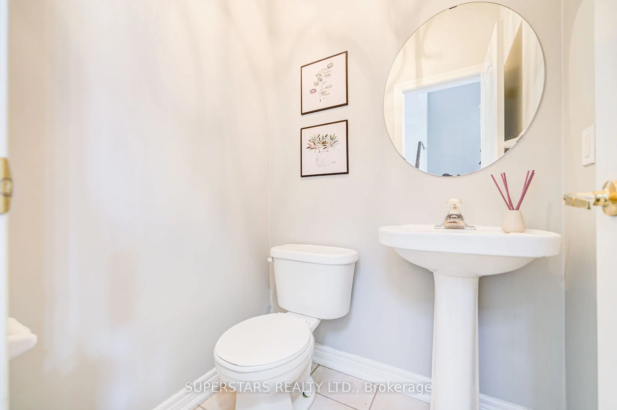 45 Saint Damian Avenue