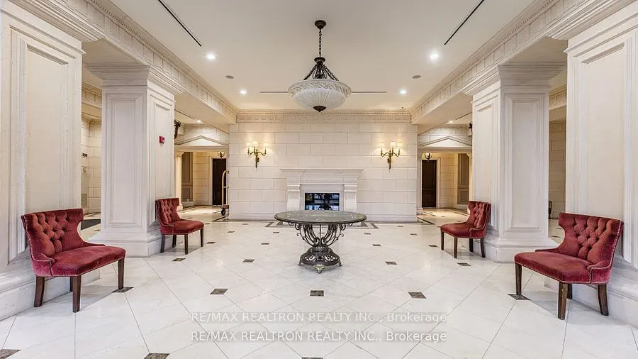 9225 Jane Street #401