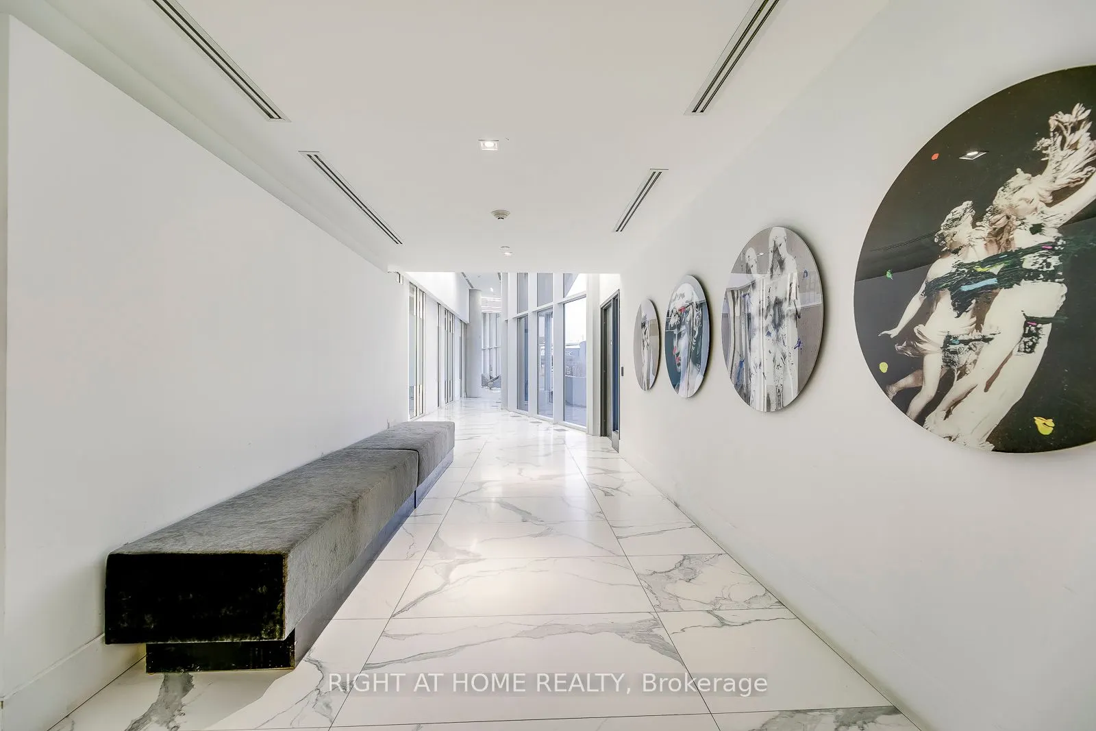 2916 Highway 7 Road, #3202