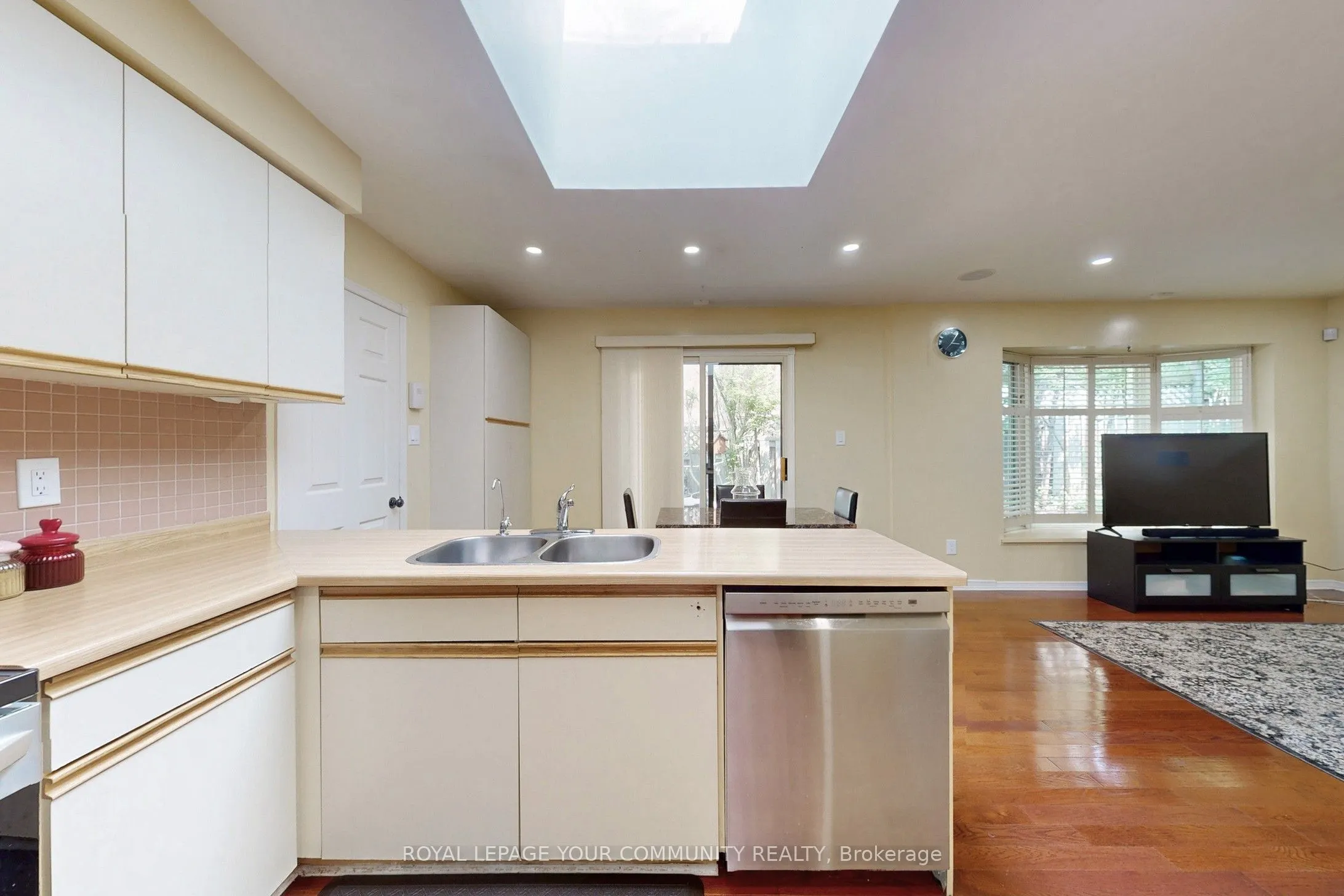 284 Murray Drive