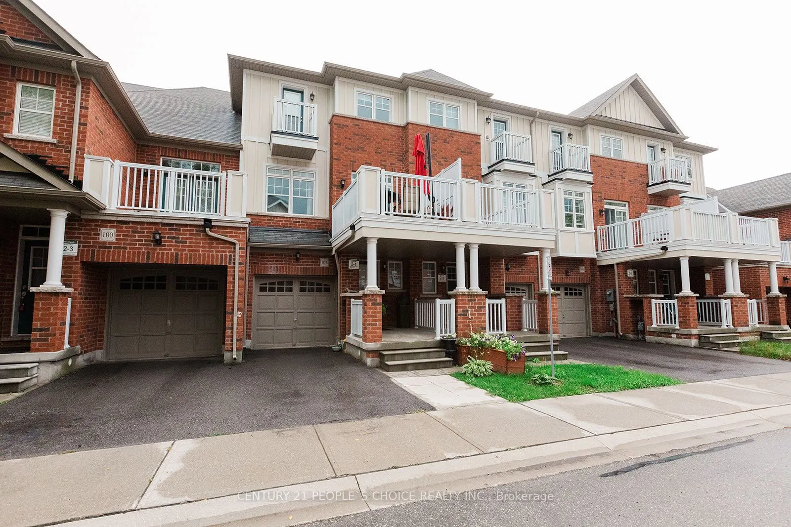 102 Roy Grove Way