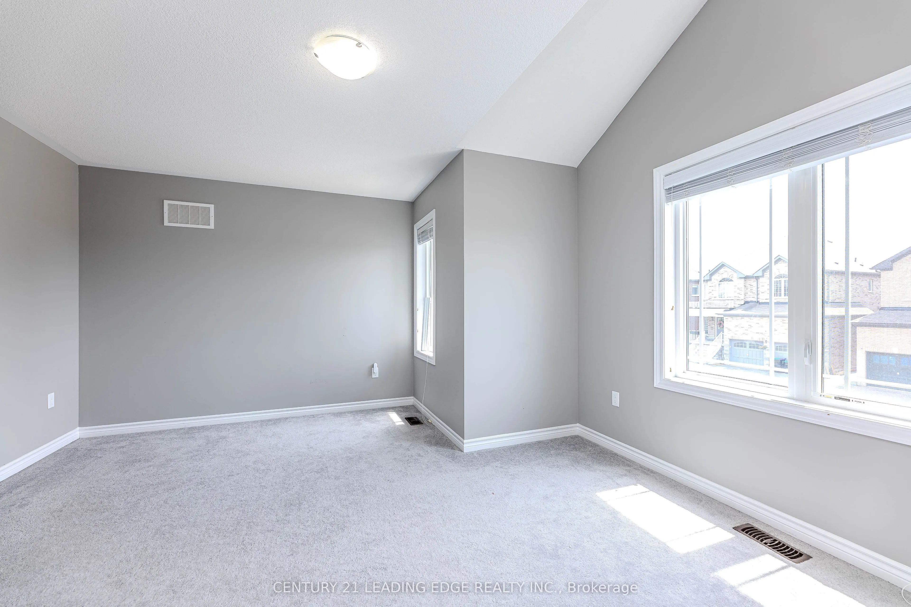 122 Mckenzie Way