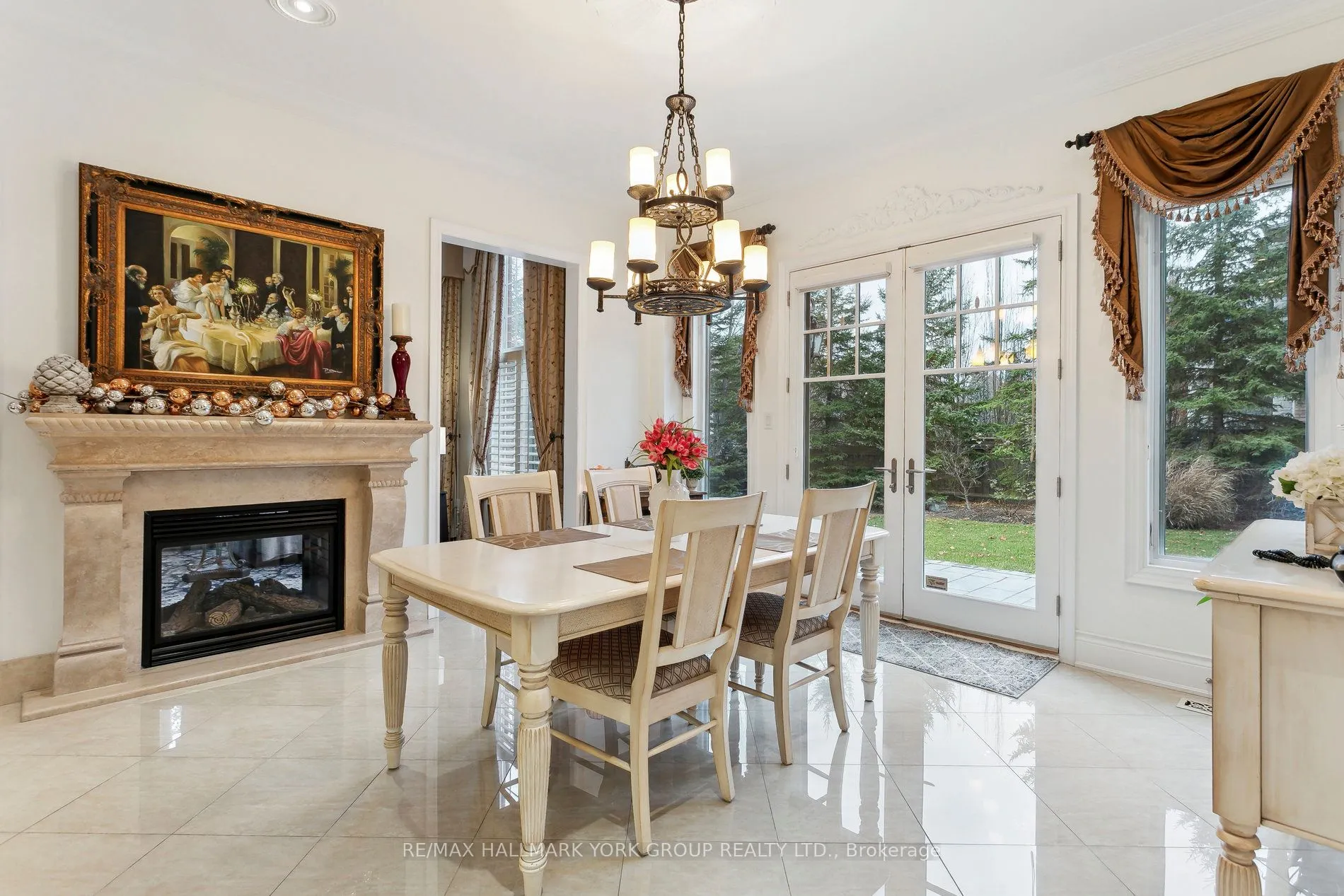 100 Grandvista Crescent