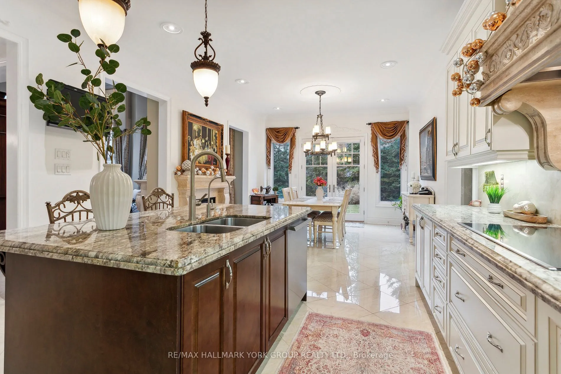 100 Grandvista Crescent