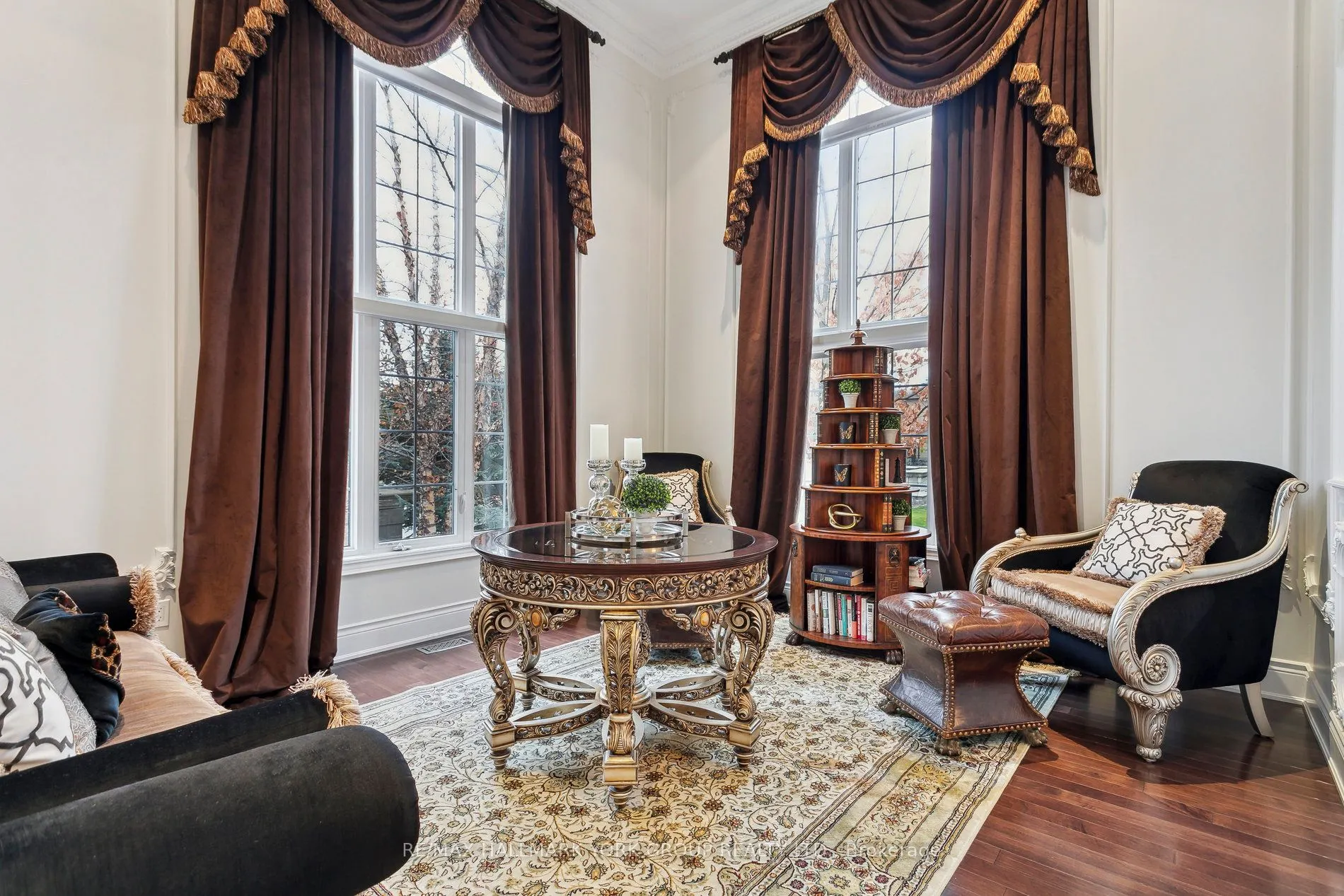 100 Grandvista Crescent