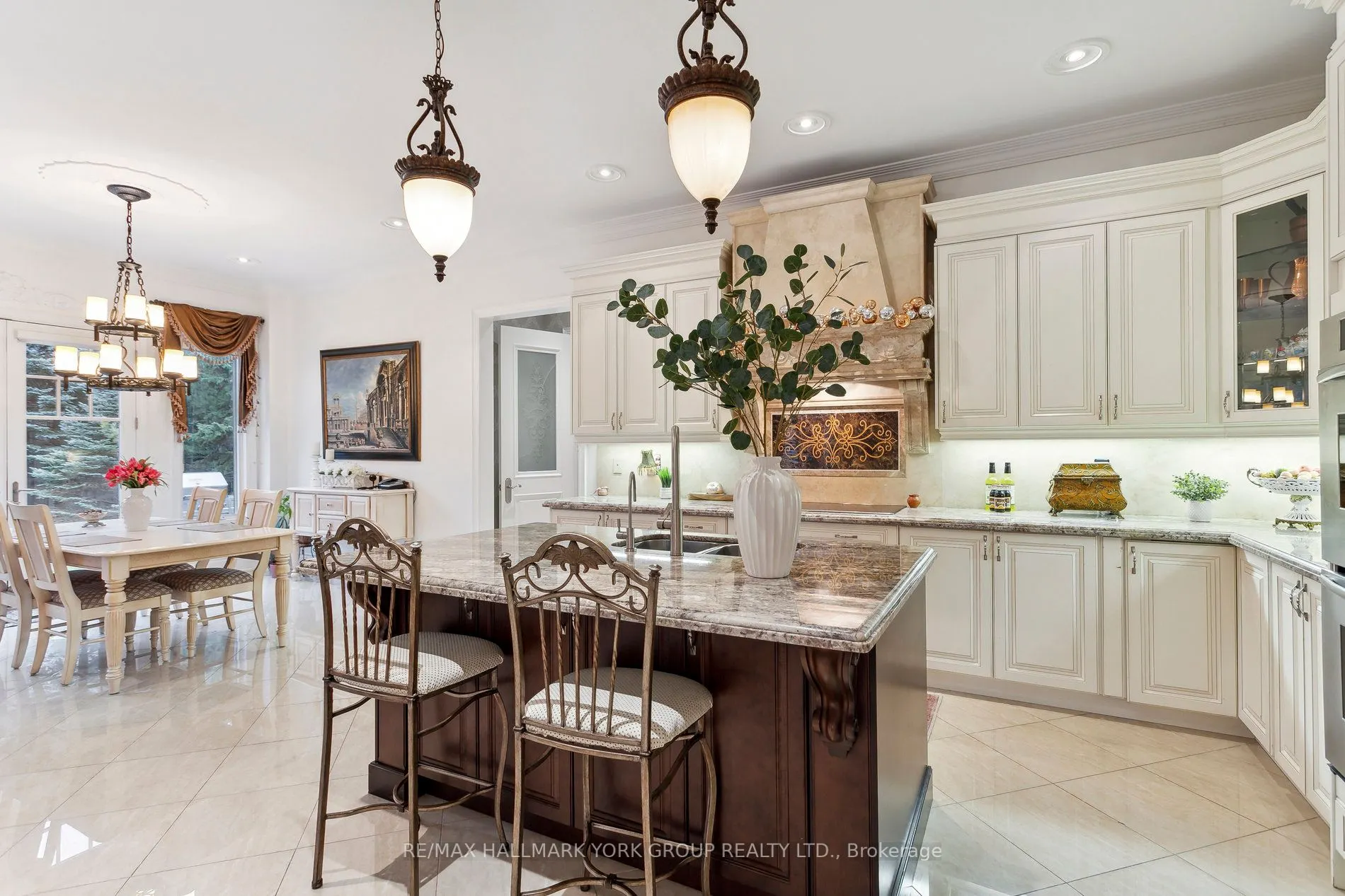 100 Grandvista Crescent