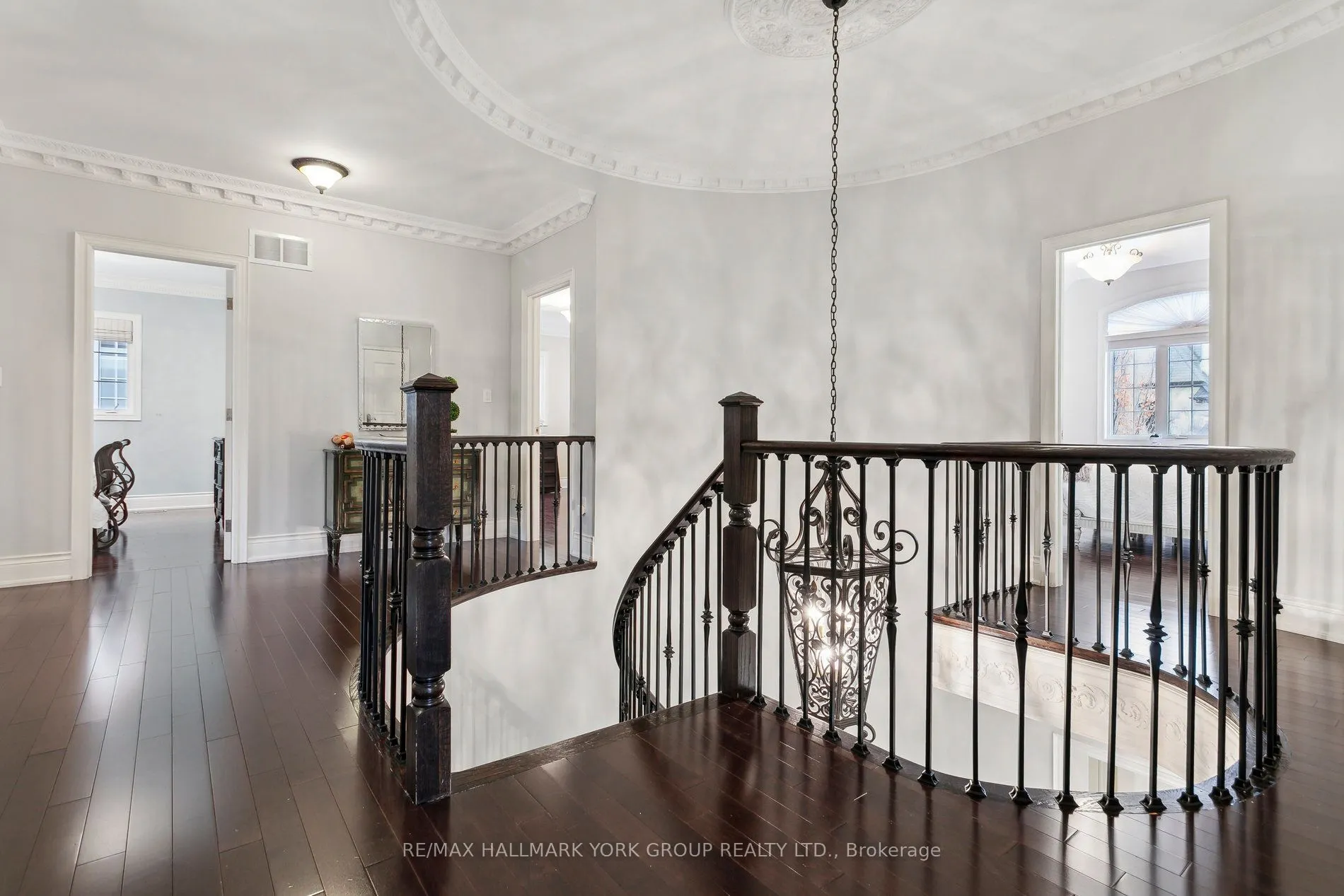 100 Grandvista Crescent
