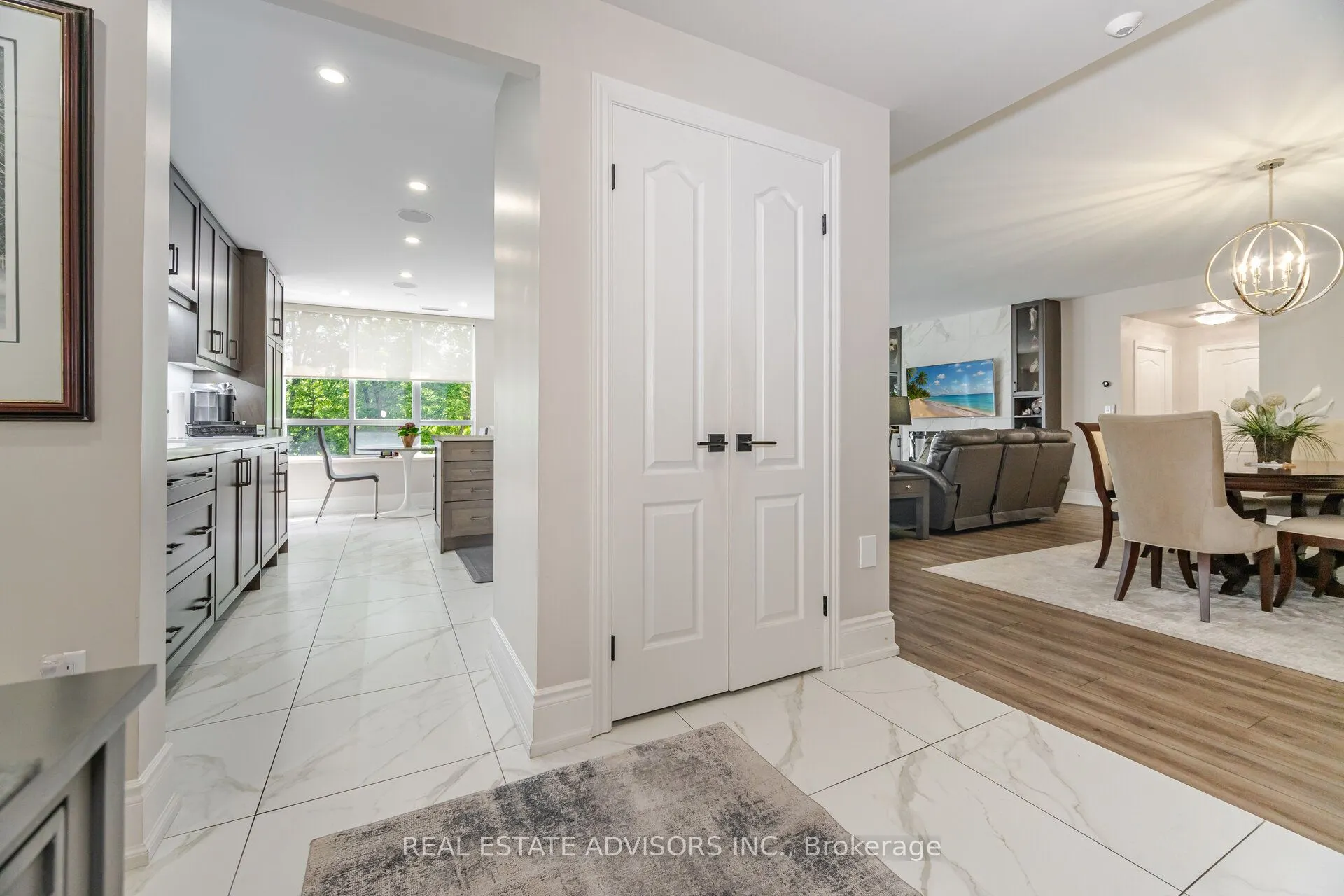 53 Woodbridge Avenue #313