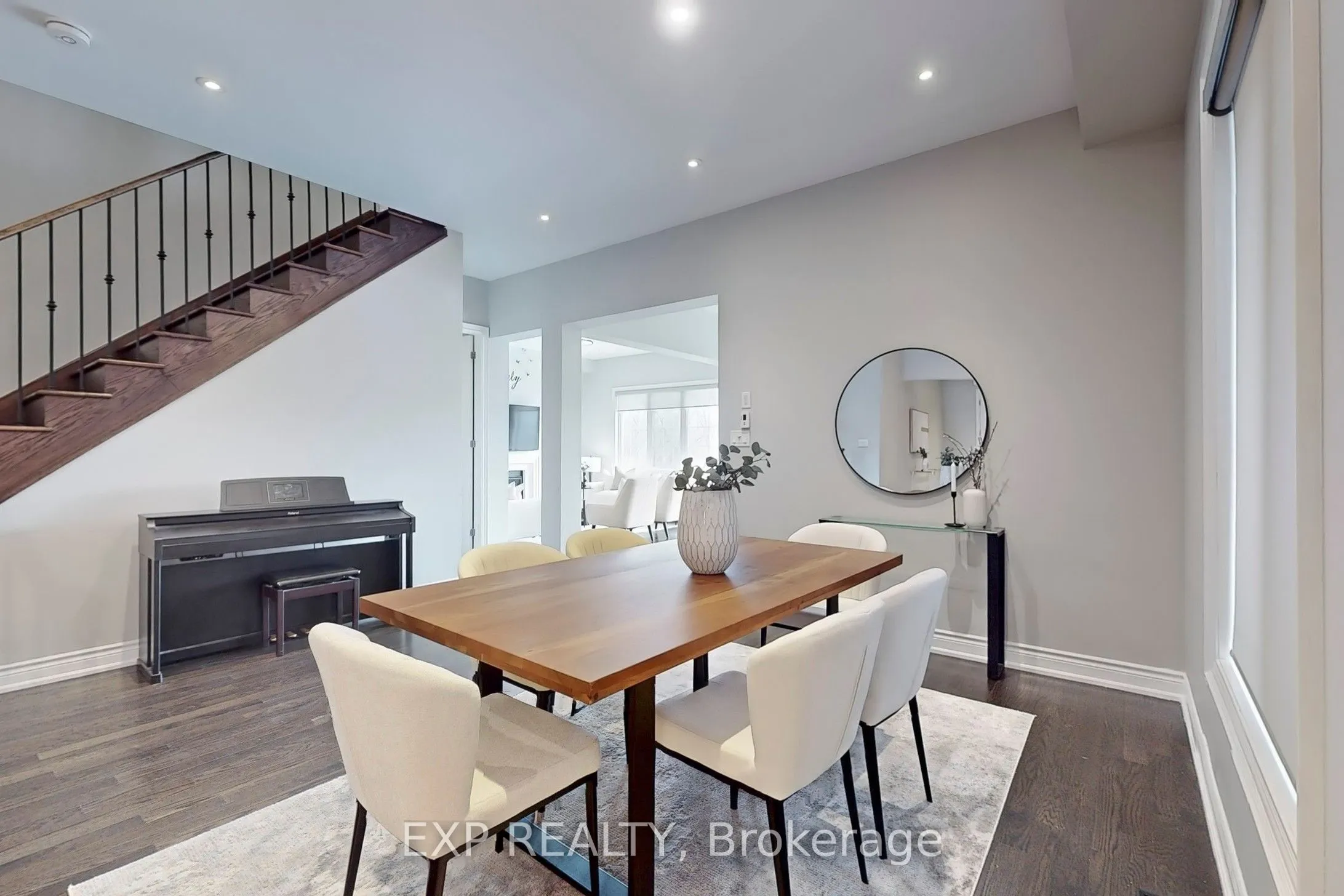 50 Sharonview Crescent