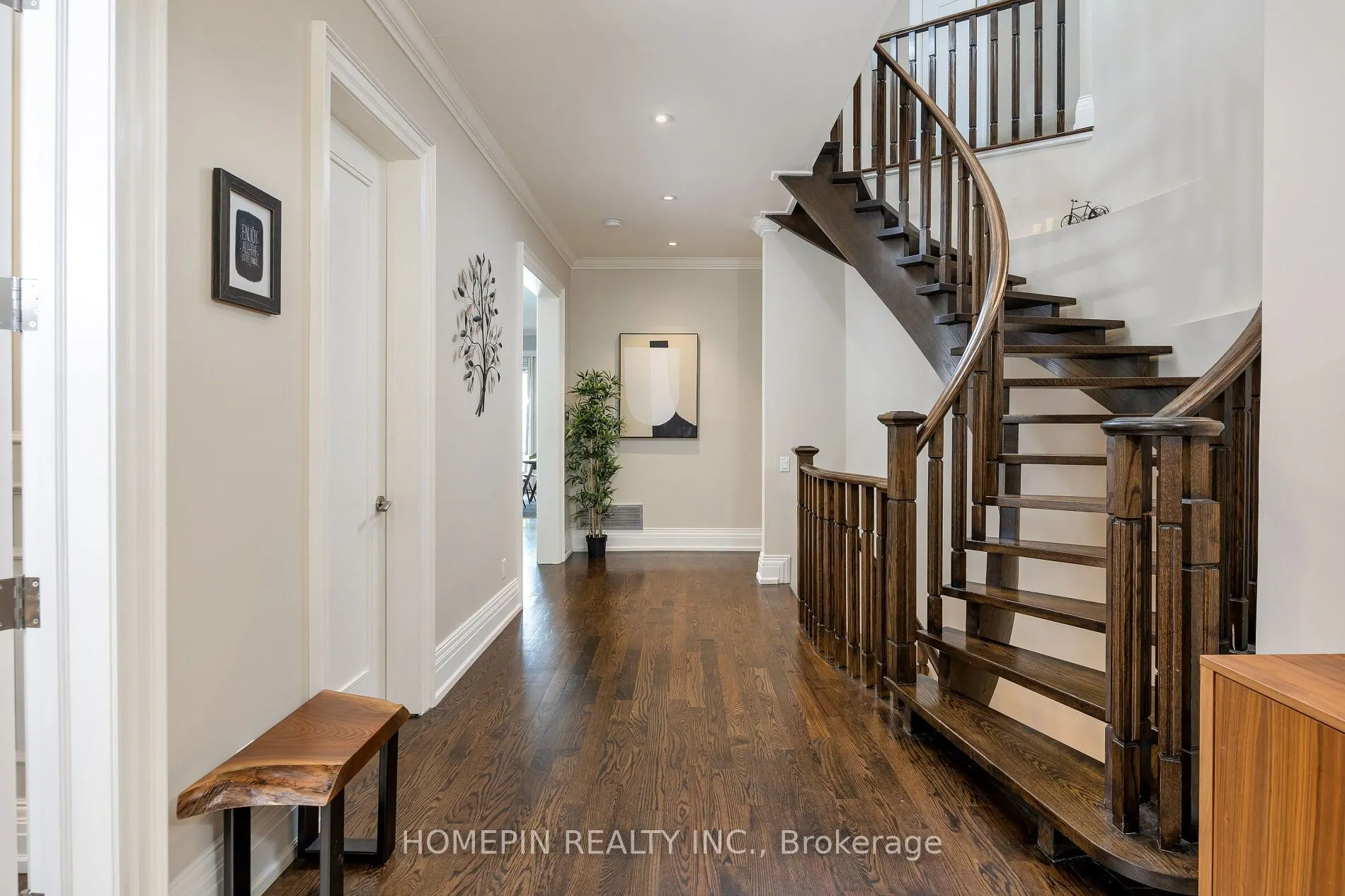 5 Callahan Road